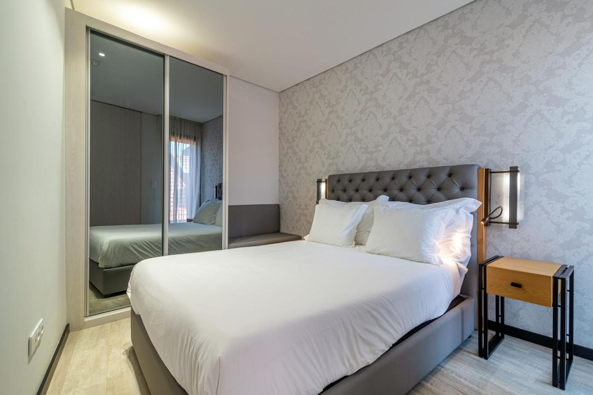Апартаменты Dom Luis Flats Вила-Нова-ди-Гая Экстерьер фото